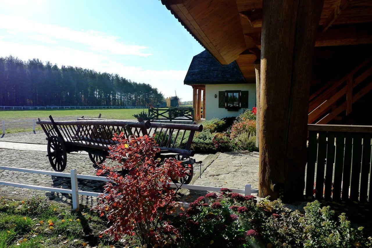 Dworek Pod Wiecha Kaweczyn  Bagian luar foto